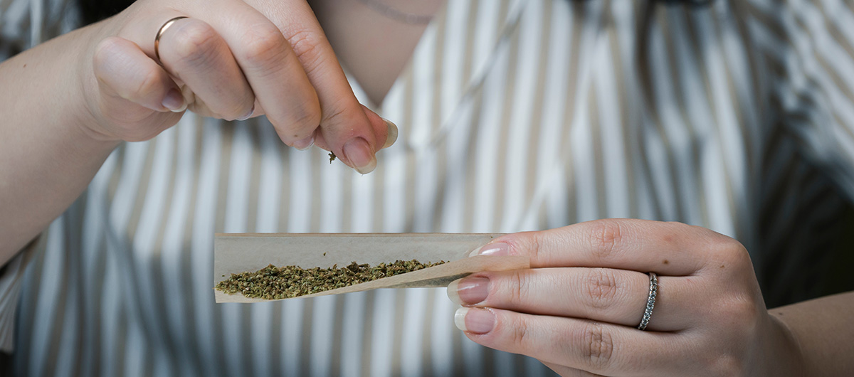 5 Fun Facts About Pre-Ground Weed 29 woman rolling a joint using pre-ground weed. dispensary Ajax. Pickering dispensary. Weed delivery near me.